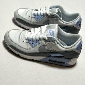 Nike Air Max 90 Womens 9 White/Wolf Grey-Photon Dust
